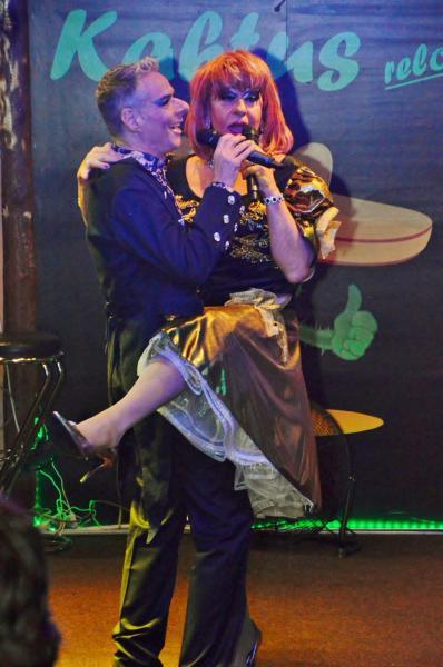 Marga S&uuml;chtig, Mikey Mc L&auml;ster