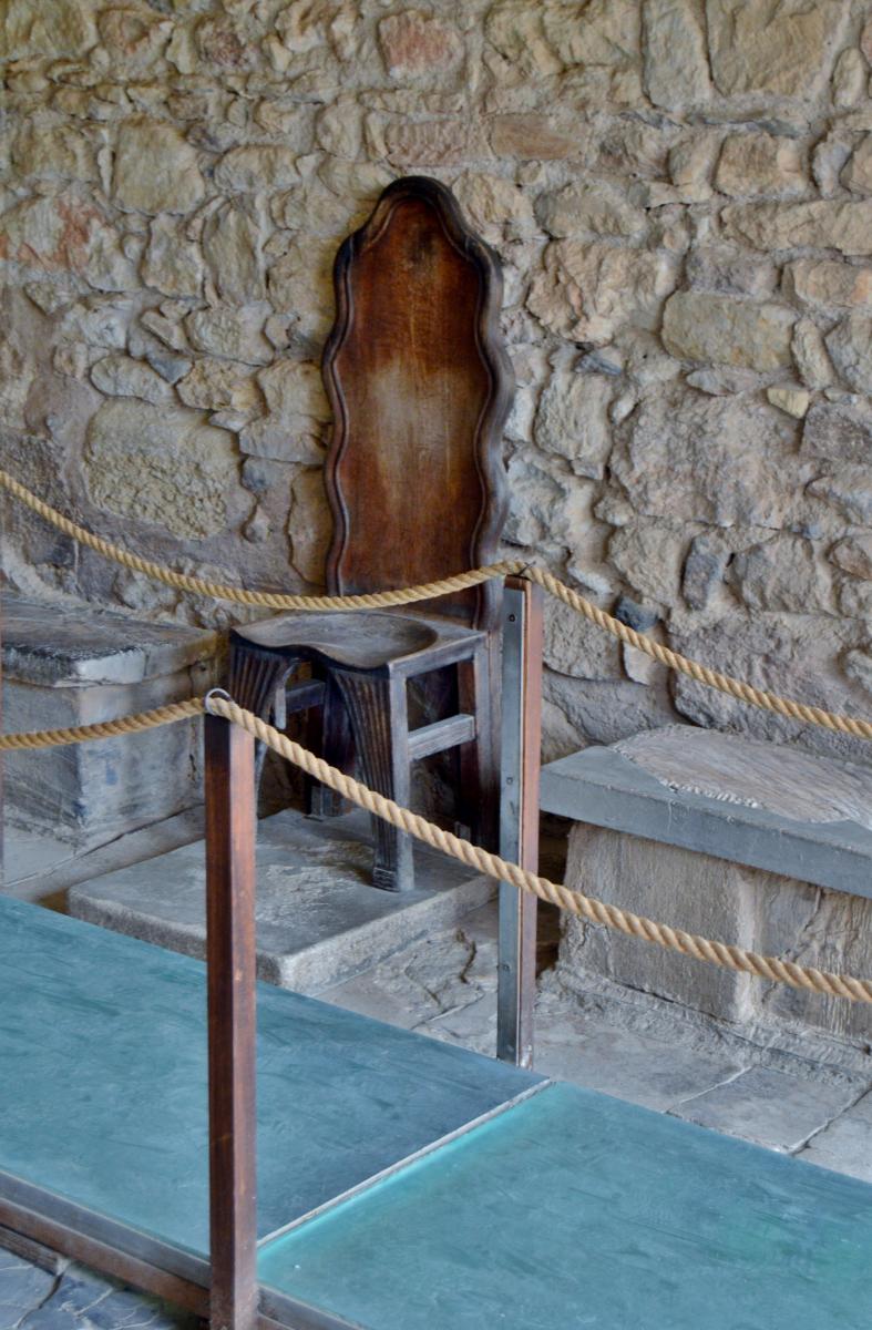 Thron des Minos, K&ouml;nigs und Oberpriesters